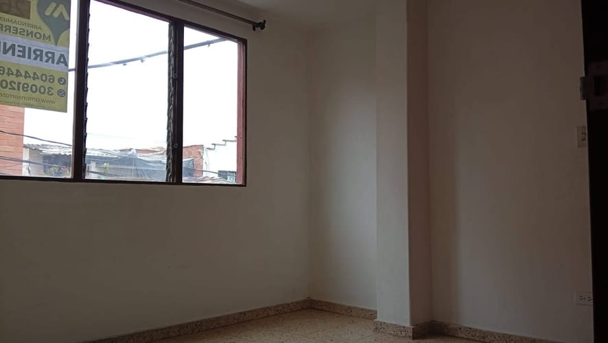 Apartamento en arriendo en Los Alcazares, Medellín, 53 m² · foto 8 de 9