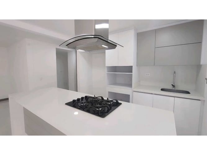 Apartamento de 2 alcobas en arriendo en Suramérica, Itagüí, 80 m² · foto 10 de 24