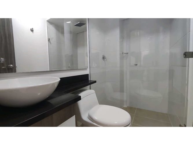 Apartamento de 2 alcobas en arriendo en Suramérica, Itagüí, 80 m² · foto 12 de 24