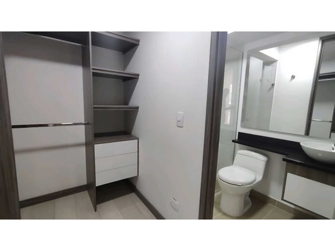 Apartamento de 2 alcobas en arriendo en Suramérica, Itagüí, 80 m² · foto 14 de 24