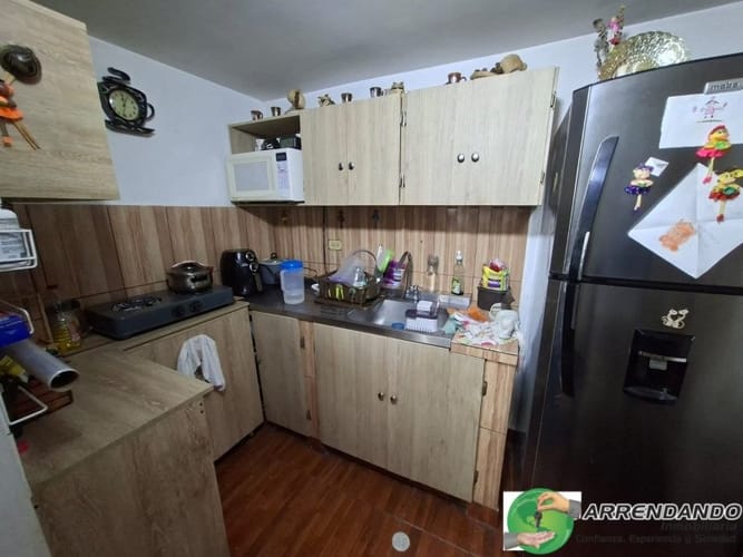 Apartamento de 2 alcobas en venta en Ditaires, Itagüí, 60 m² · foto 3 de 11