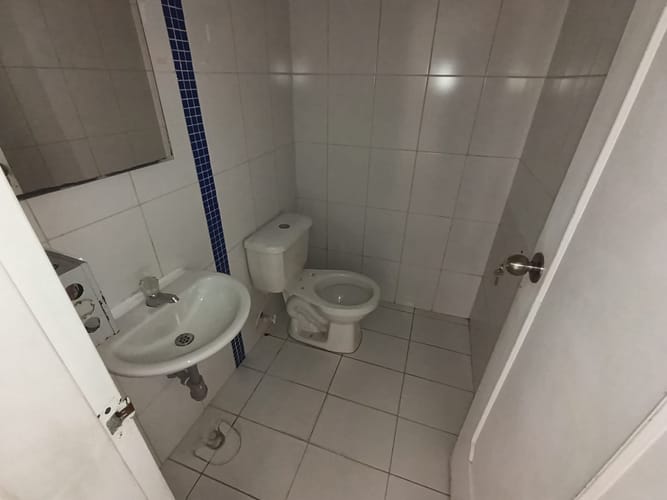 Casa de 6 alcobas en arriendo en Laureles, Medellín, 260 m² · foto 9 de 20