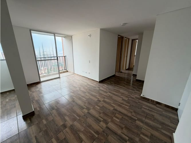 Apartamento de 3 alcobas en arriendo en Bucaros, Bello, 62 m² · foto 4 de 15
