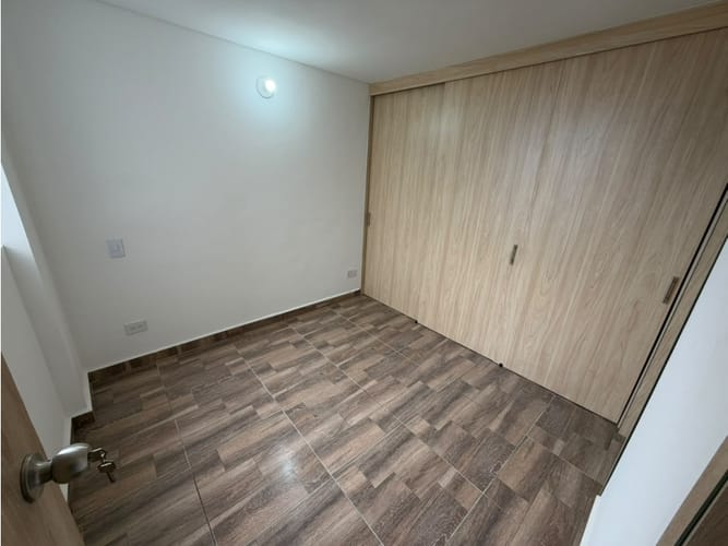 Apartamento de 3 alcobas en arriendo en Bucaros, Bello, 62 m² · foto 13 de 15