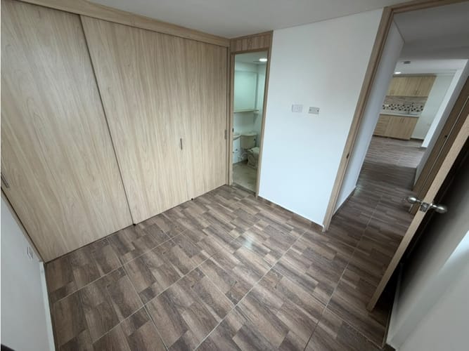 Apartamento de 3 alcobas en arriendo en Bucaros, Bello, 62 m² · foto 14 de 15