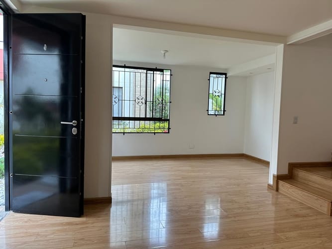 Casa de 3 alcobas en venta en Ub El Trebol, Mosquera, 119 m² · foto 2 de 24
