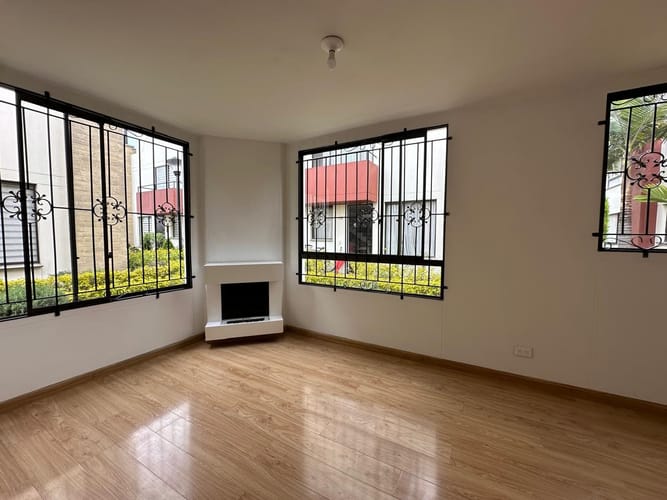 Casa de 3 alcobas en venta en Ub El Trebol, Mosquera, 119 m² · foto 4 de 24