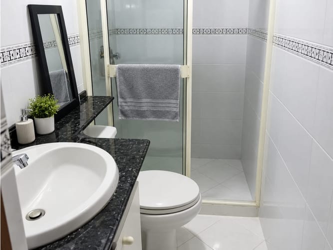 Casa de 3 alcobas en venta en La Gloria, Medellín, 168 m² · foto 8 de 12