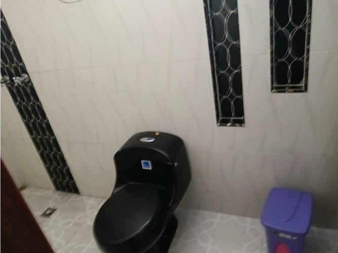 Casa de 3 alcobas en venta en La Gloria, Medellín, 168 m² · foto 10 de 12
