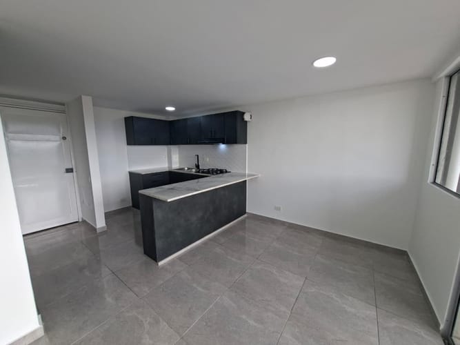 Apartamento de 2 alcobas en venta en Ciudad 2000, Cali, 52 m² · foto 5 de 15