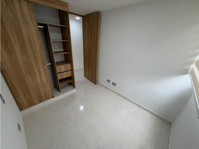 Apartamento de 3 alcobas en arriendo en Bucaros, Bello, 62 m² · foto 10 de 18