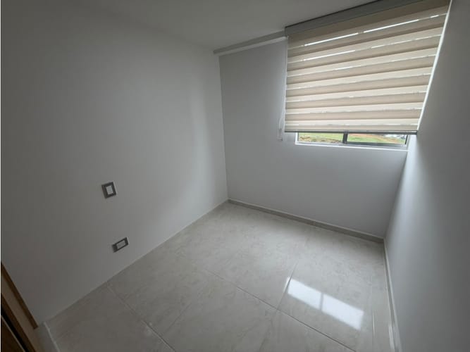 Apartamento de 3 alcobas en arriendo en Bucaros, Bello, 62 m² · foto 11 de 18