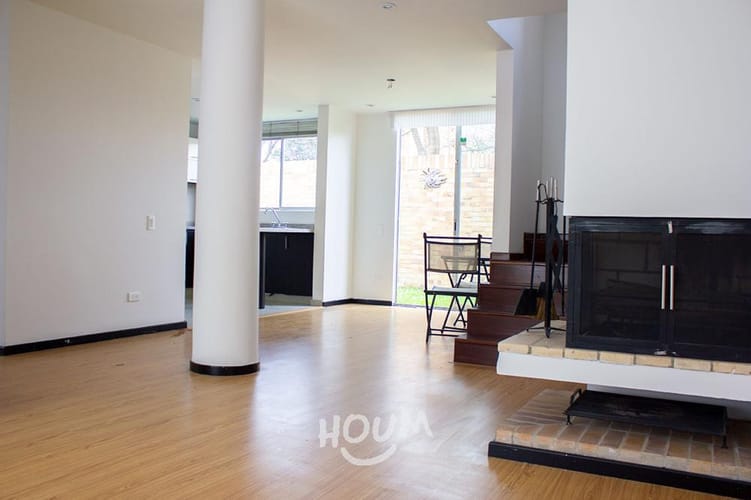 Casa de 3 alcobas en arriendo en Cartagenita, Mosquera, 140 m² · foto 1 de 24