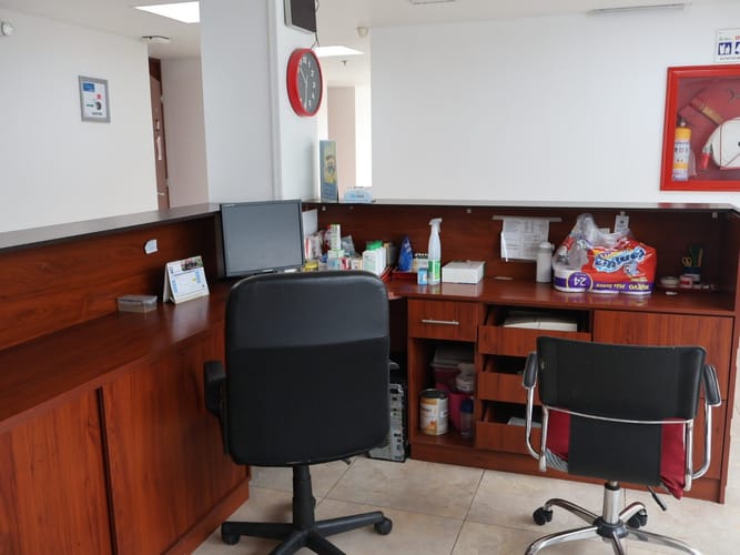 Casa de 15 alcobas en arriendo en Villa Gladys, Bogotá, 1026 m² · foto 15 de 19