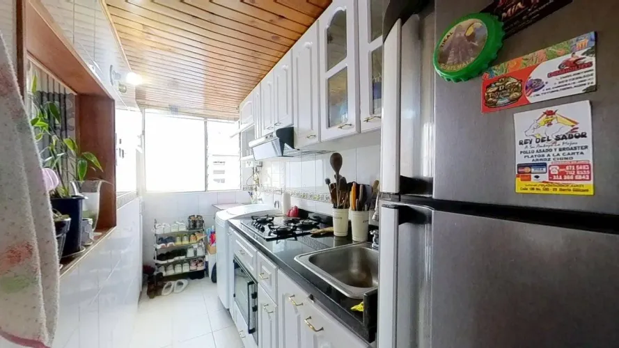 Apartamento de 3 alcobas en venta en Cedritos, Bogotá, 62 m² · foto 3 de 22