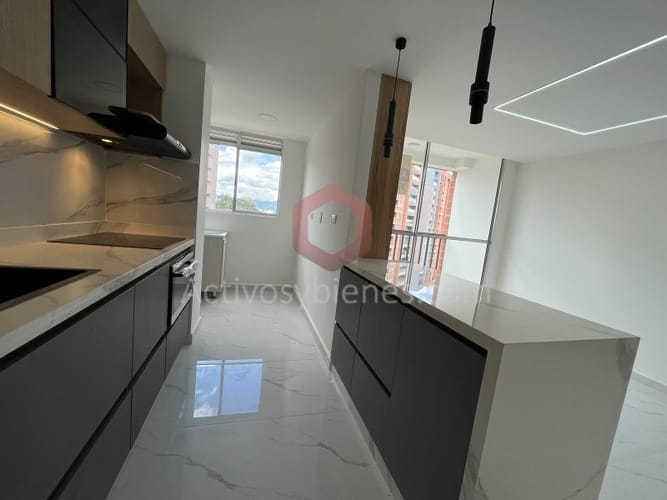 Apartamento de 3 alcobas en arriendo en Los Colegios, Rionegro, 67 m² · foto 3 de 11