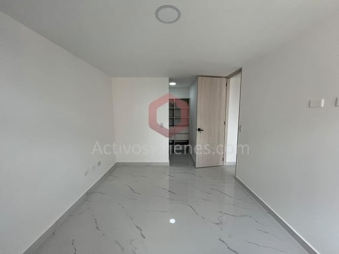 Apartamento de 3 alcobas en arriendo en Los Colegios, Rionegro, 67 m² · foto 5 de 11