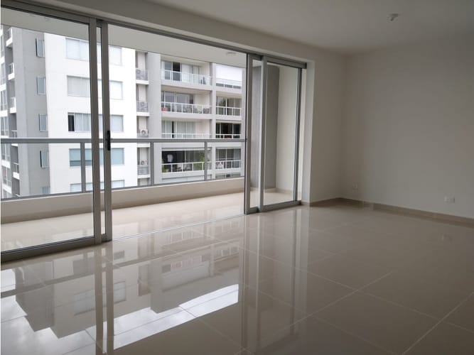 Apartamento de 3 alcobas en arriendo en Pance, Cali, 168 m² · foto 2 de 24