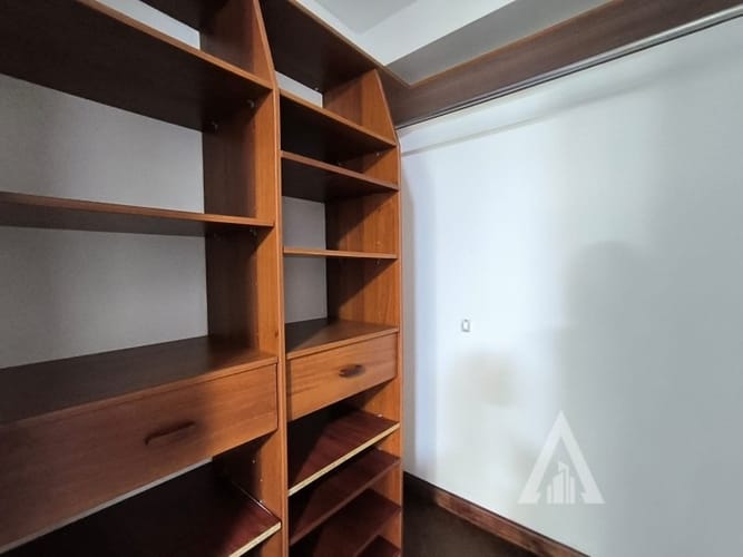 Apartamento de 2 alcobas en arriendo en El Tesoro, Medellín, 96 m² · foto 4 de 22