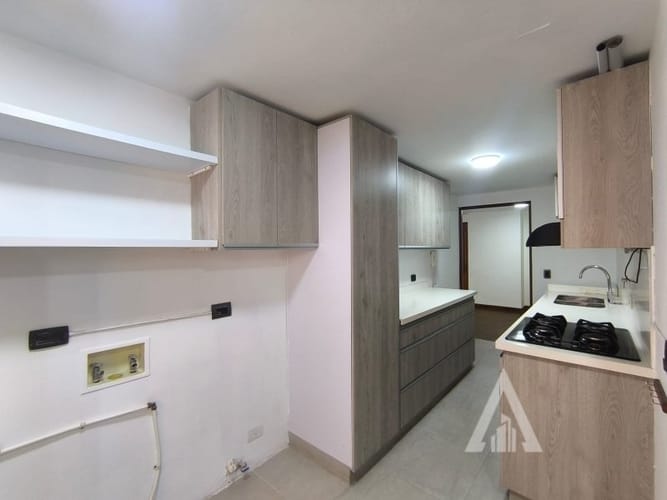 Apartamento de 2 alcobas en arriendo en El Tesoro, Medellín, 96 m² · foto 19 de 22