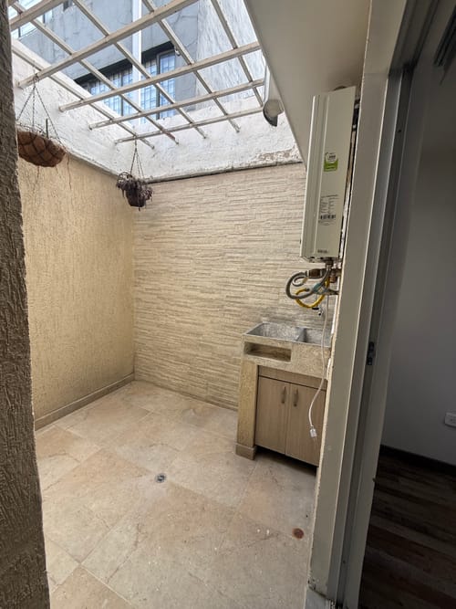 Apartamento de 2 alcobas en arriendo en Engativá, Bogotá, 52 m² · foto 9 de 10