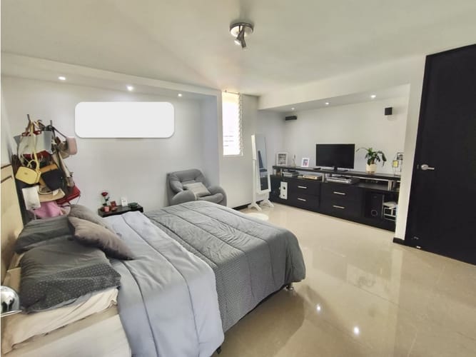 Apartamento de 2 alcobas en venta en Bellavista, Cali, 107 m² · foto 9 de 14