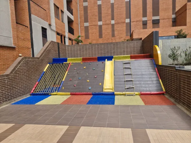 Apartamento de 1 alcoba en venta en Barrancas Norte, Bogotá, 49 m² · foto 11 de 24