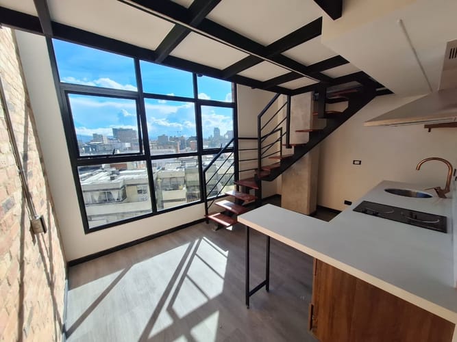 Apartaestudio en venta en Quinta Paredes, Bogotá, 30 m² · foto 2 de 22