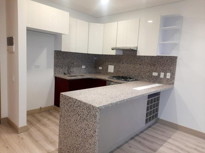Apartamento de 2 alcobas en arriendo en Chicó Alto, Bogotá, 88 m² · foto 7 de 20