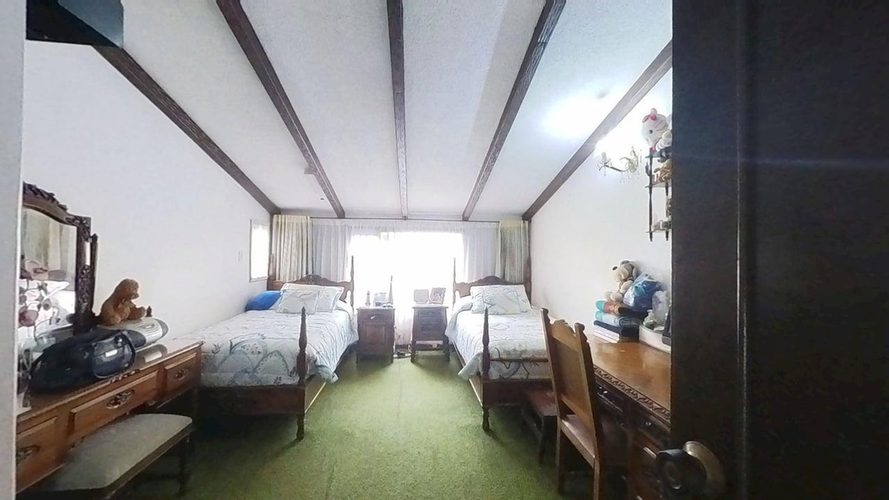 Casa de 4 alcobas en venta en Santa Barbara, Bogotá, 220 m² · foto 21 de 24