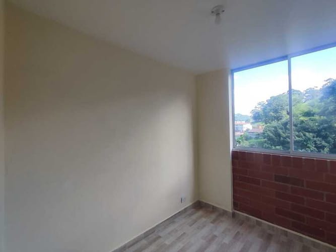 Apartamento de 3 alcobas en arriendo en La Bermejala, La Estrella, 55 m² · foto 6 de 18