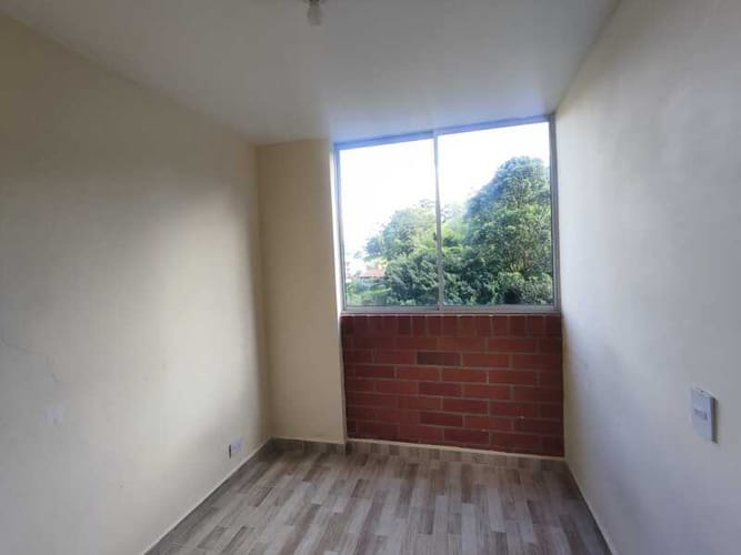 Apartamento de 3 alcobas en arriendo en La Bermejala, La Estrella, 55 m² · foto 12 de 18
