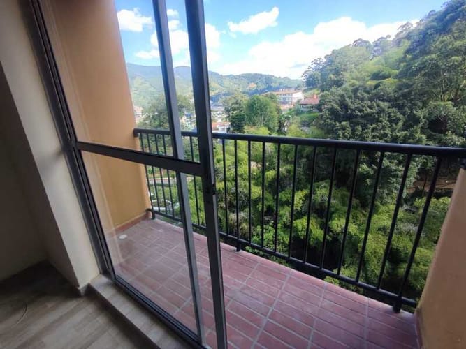 Apartamento de 3 alcobas en arriendo en La Bermejala, La Estrella, 55 m² · foto 17 de 18