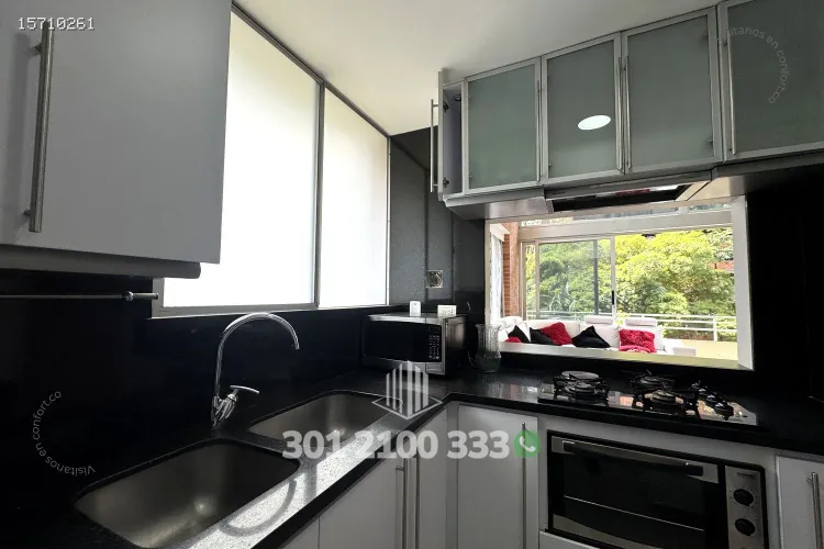 Apartamento de 2 alcobas en arriendo en El Tesoro, Medellín, 139 m² · foto 12 de 24