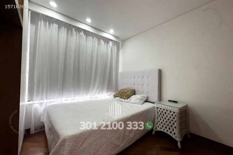Apartamento de 2 alcobas en arriendo en El Tesoro, Medellín, 139 m² · foto 14 de 24