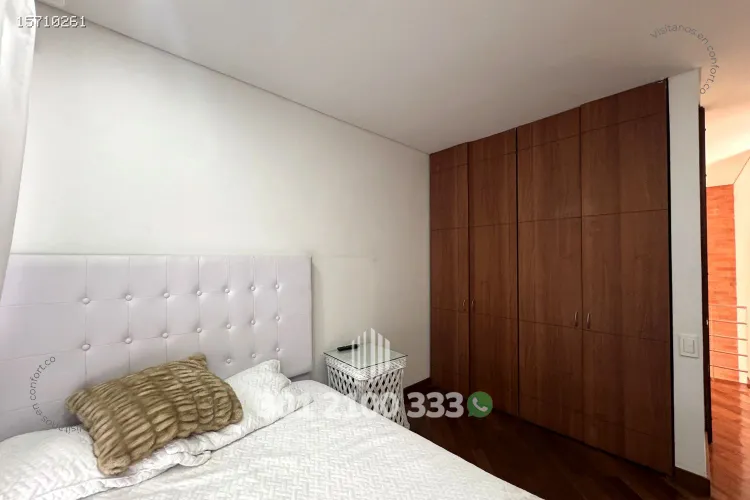 Apartamento de 2 alcobas en arriendo en El Tesoro, Medellín, 139 m² · foto 16 de 24