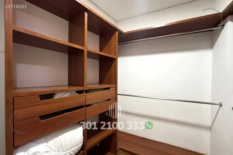 Apartamento de 2 alcobas en arriendo en El Tesoro, Medellín, 139 m² · foto 22 de 24