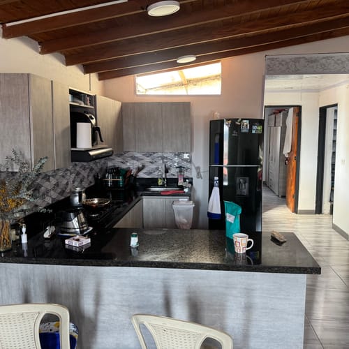 Apartamento de 3 alcobas en venta en Boston, Medellín, 63 m² · foto 9 de 16