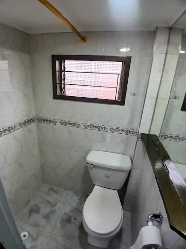 Apartamento de 3 alcobas en arriendo en Manrique Central, Medellín, 70 m² · foto 2 de 14