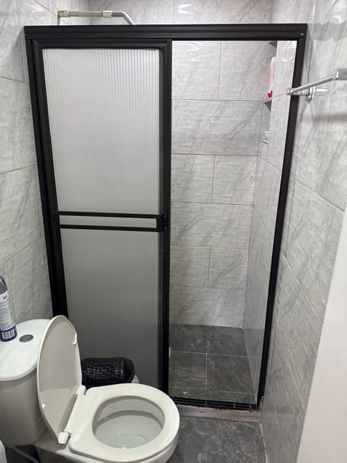 Apartamento de 3 alcobas en venta en Boston, Medellín, 63 m² · foto 13 de 16