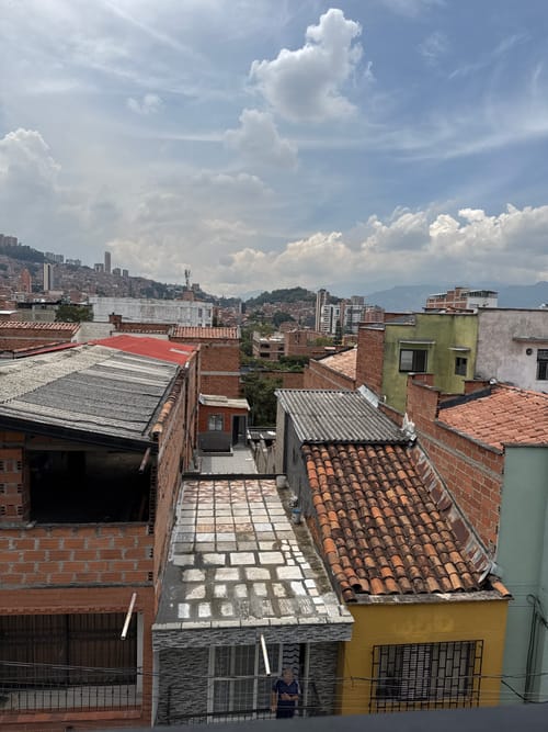 Apartamento de 3 alcobas en venta en Boston, Medellín, 63 m² · foto 15 de 16