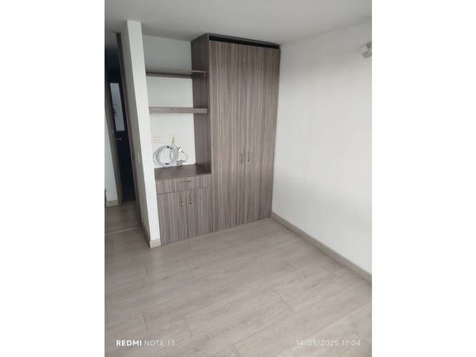 Apartamento de 3 alcobas en venta en El Dorado, Bogotá, 62 m² · foto 6 de 9