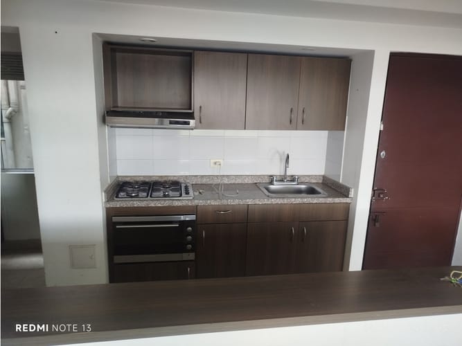 Apartamento de 3 alcobas en venta en El Dorado, Bogotá, 62 m² · foto 8 de 9