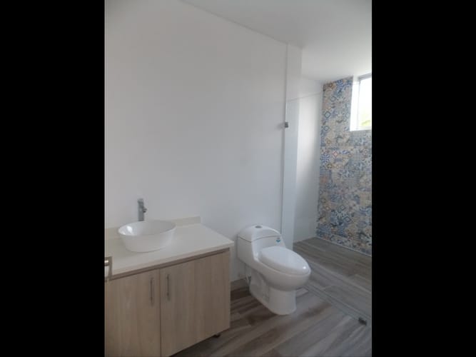Casa de 4 alcobas en arriendo en San Bernardo Del Viento, Manizales, 300 m² · foto 7 de 24