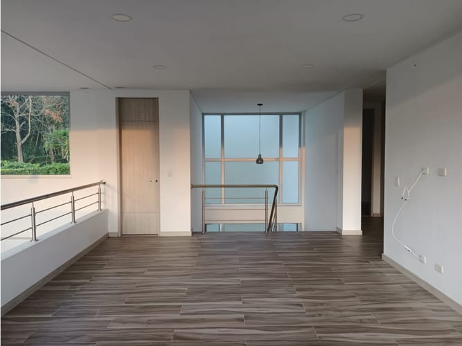 Casa de 4 alcobas en arriendo en San Bernardo Del Viento, Manizales, 300 m² · foto 10 de 24