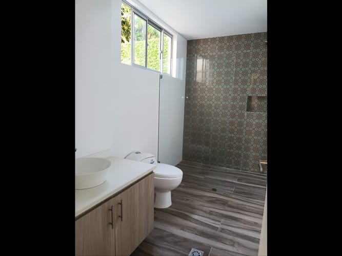 Casa de 4 alcobas en arriendo en San Bernardo Del Viento, Manizales, 300 m² · foto 19 de 24