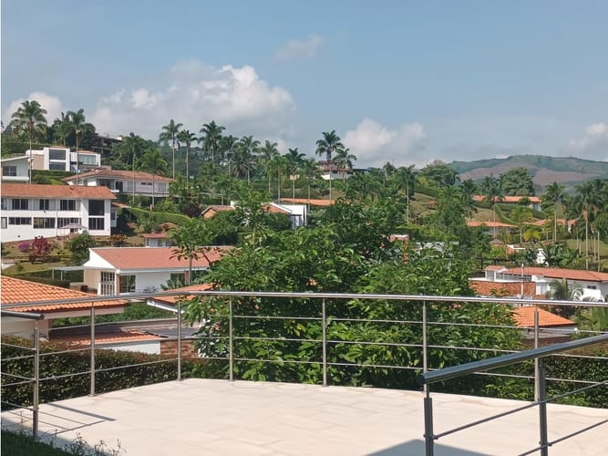 Casa de 4 alcobas en arriendo en San Bernardo Del Viento, Manizales, 300 m² · foto 21 de 24