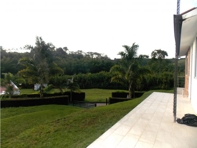 Casa de 4 alcobas en arriendo en San Bernardo Del Viento, Manizales, 300 m² · foto 24 de 24