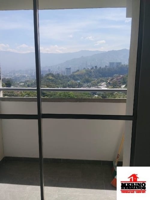 Apartamento de 2 alcobas en venta en Suramérica, La Estrella, 50 m² · foto 6 de 23