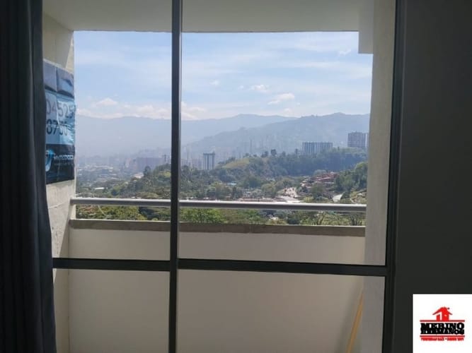 Apartamento de 2 alcobas en venta en Suramérica, La Estrella, 50 m² · foto 7 de 23